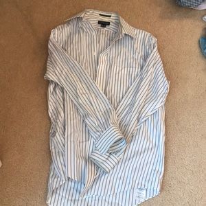 Men’s tailored fit lands end dress shirt